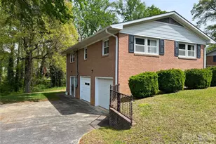 1004 Hoke St, Kannapolis, NC 28081 - Photo 5