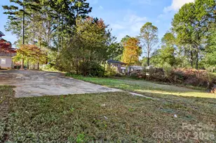 1011 N 14th St, Bessemer City, NC 28016 - Photo 37