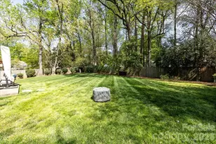 3817 Flowerfield Rd, Charlotte, NC 28210 - Photo 35