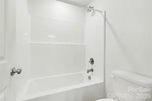 2046 McDonald Dr, Charlotte, NC 28216 - Photo 13