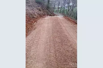 000 Mitchell Avenue, Bakersville, NC 28705 - Photo 9