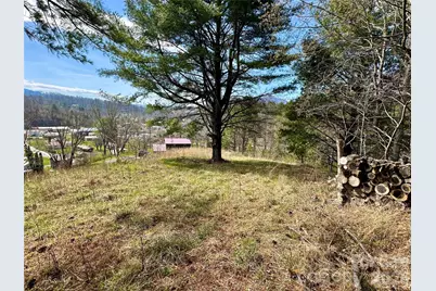 000 Mitchell Avenue, Bakersville, NC 28705 - Photo 5