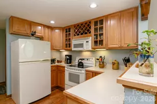222 Creekside Wy, Burnsville, NC 28714 - Photo 11