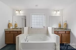 4418 Forest Gate Ln, Charlotte, NC 28270 - Photo 29