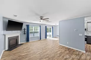 5904 Ellimar Field Ln, Charlotte, NC 28215 - Photo 21