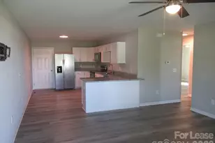 174 Glen-Gar Dr, Lincolnton, NC 28092 - Photo 5