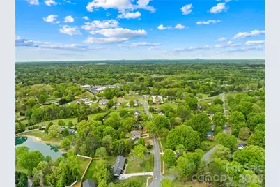 8035 Pleasant Grove Road, Charlotte, NC 28216 - Photo 13