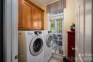 1013 Marguerite Dr, Lowell, NC 28098 - Photo 23