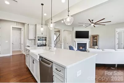 301 Hollyhock Drive, Matthews, NC 28104 - Photo 13