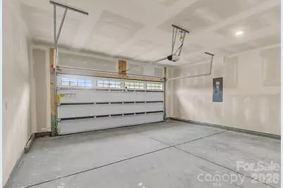 13917 Stillwood Place, Matthews, NC 28105 - Photo 9