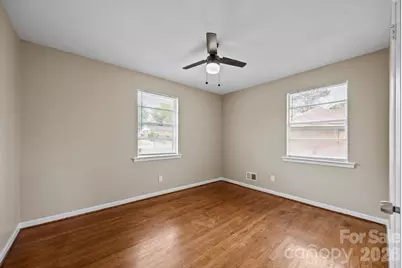 219 Dixon Drive, Columbia, SC 29203 - Photo 9