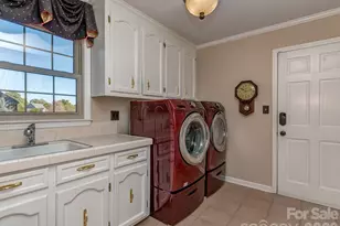 1636 Heatherloch Dr, Gastonia, NC 28054 - Photo 29