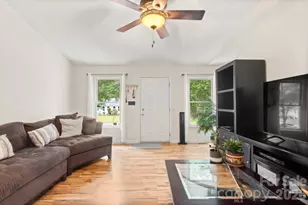 516 Majestic Ct SE, Concord, NC 28025 - Photo 5