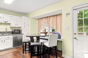 516 Majestic Ct SE, Concord, NC 28025 - Photo 7