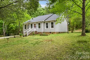 516 Majestic Ct SE, Concord, NC 28025 - Photo 3