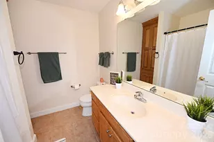 406 5th Ave NE, Conover, NC 28613 - Photo 35