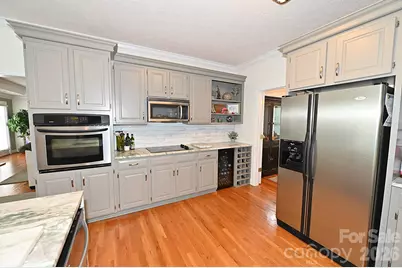 406 5th Avenue NE, Conover, NC 28613 - Photo 19