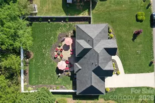 406 5th Ave NE, Conover, NC 28613 - Photo 3