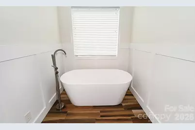 406 5th Avenue NE, Conover, NC 28613 - Photo 27