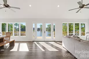 449 Island View Dr, Lexington, NC 27292 - Photo 5