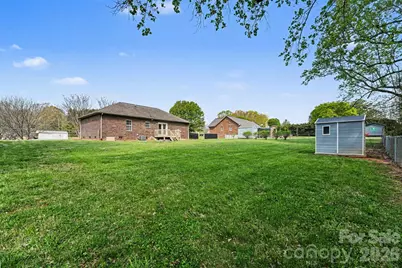 4936 Tumbling Creek Road, Conover, NC 28613 - Photo 13