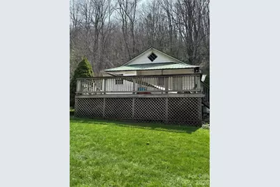 63 Jeffrey Franklin Lane, Newland, NC 28657 - Photo 3