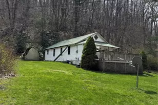 63 Jeffrey Franklin Ln, Newland, NC 28657 - Photo 5