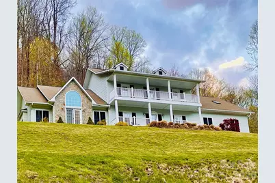 302 Davy Crockett Drive, Maggie Valley, NC 28751 - Photo 1
