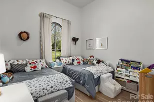 508 Pinchot Dr, Asheville, NC 28803 - Photo 31