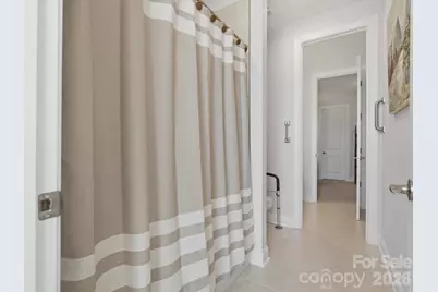 7117 Jolly Brook Drive, Charlotte, NC 28215 - Photo 7