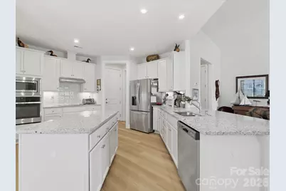 7117 Jolly Brook Drive, Charlotte, NC 28215 - Photo 13