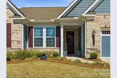 7117 Jolly Brook Drive, Charlotte, NC 28215 - Photo 3