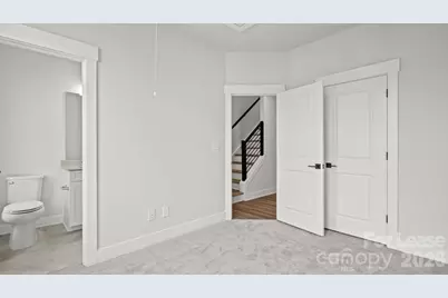 2025 Clarksdale Drive, Charlotte, NC 28206 - Photo 23