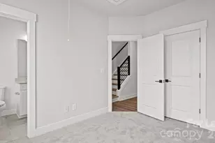 2025 Clarksdale Dr, Charlotte, NC 28206 - Photo 23