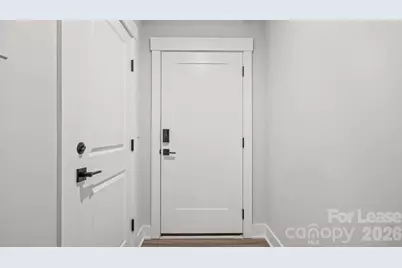 2025 Clarksdale Drive, Charlotte, NC 28206 - Photo 5