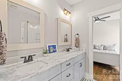 815 W Kingston Avenue, Charlotte, NC 28203 - Photo 29