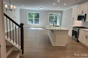 207 Viburnum Rd, Waxhaw, NC 28173 - Photo 3