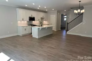 207 Viburnum Rd, Waxhaw, NC 28173 - Photo 5