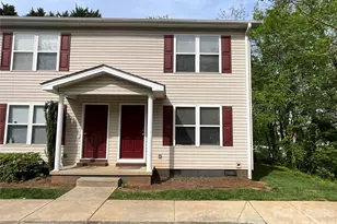 206 W 15th St, Newton, NC 28658 - Photo 1