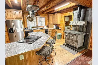 198 Ball Hill Place, Marshall, NC 28753 - Photo 7