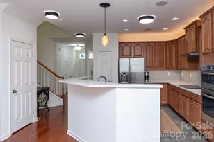 438 Magnolia St, Davidson, NC 28036 - Photo 9
