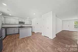 2121 Allium Dr, Charlotte, NC 28216 - Photo 7