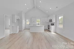 1226 Burris Blvd, Lincolnton, NC 28092 - Photo 5