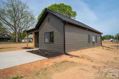 1226 Burris Boulevard, Lincolnton, NC 28092 - Photo 3