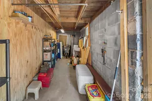 66 Adams St, Asheville, NC 28801 - Photo 19