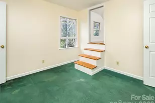 39 Eastmoor Dr, Asheville, NC 28805 - Photo 19