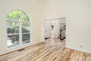 39 Eastmoor Dr, Asheville, NC 28805 - Photo 5