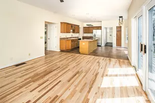 39 Eastmoor Dr, Asheville, NC 28805 - Photo 9