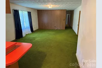 1466 Peaceful Valley Drive, Hickory, NC 28602 - Photo 7