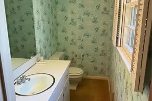 1466 Peaceful Valley Dr, Hickory, NC 28602 - Photo 17